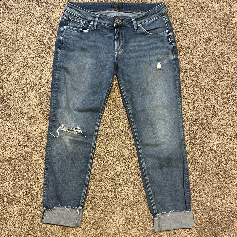 woman’s boyfriend Silver Jeans, waist 31 / length 27